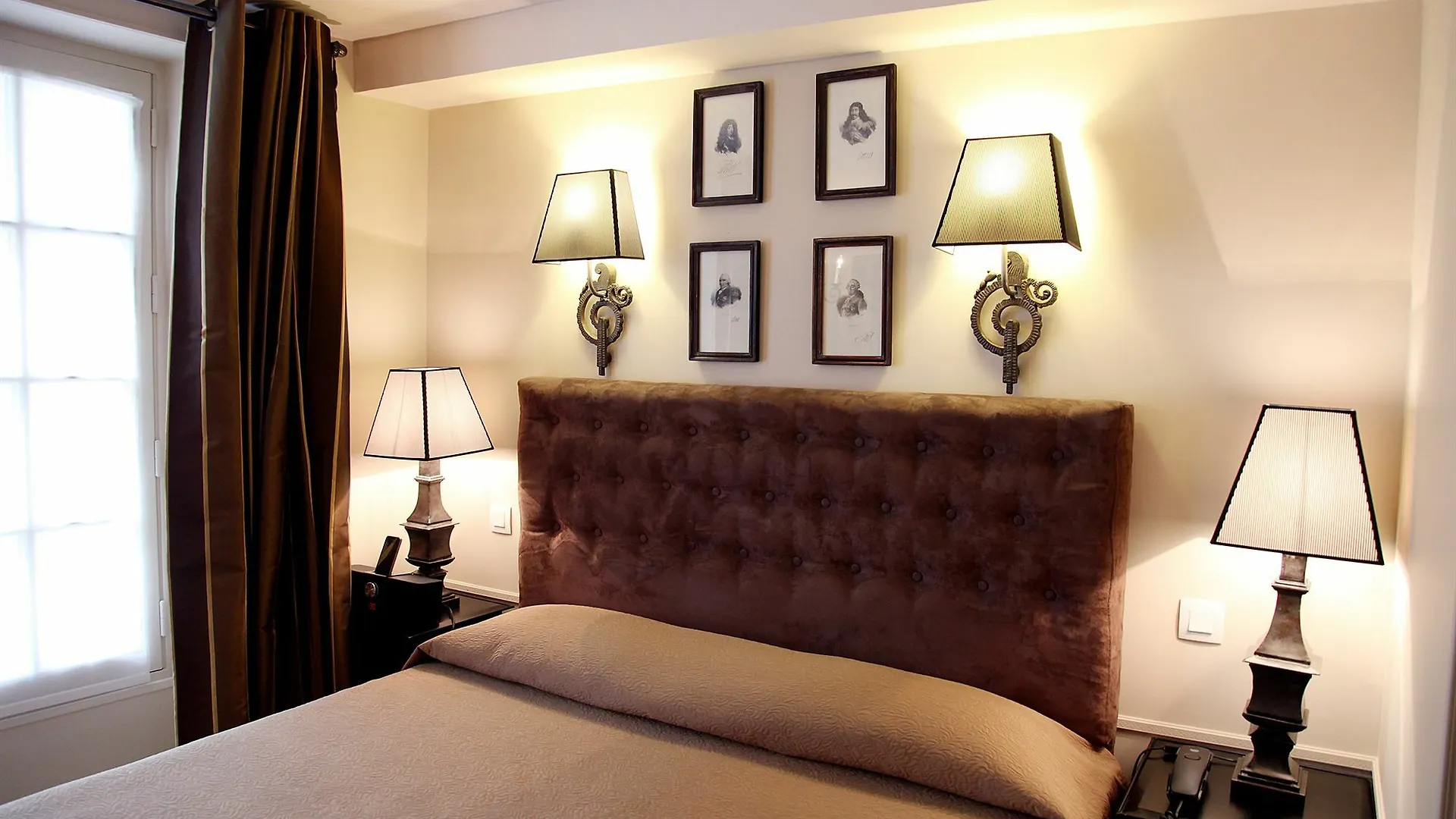 Hotel Saint-Louis Marais Paris France