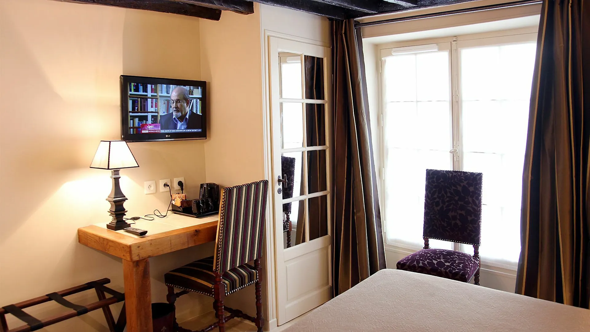 ***  Hotel Saint-Louis Marais Paris France