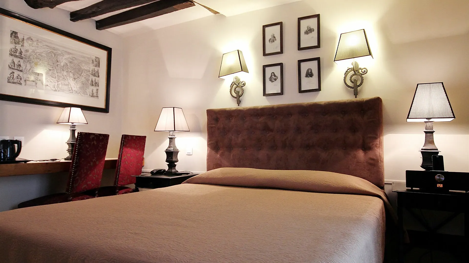 פריז Hotel Saint-Louis Marais
